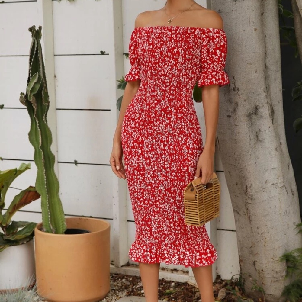 Off the shoulder red floral print midi dress